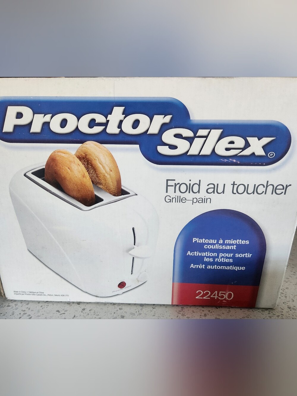 Proctor Silex White 2-Slice Toaster Model #22450. NEW